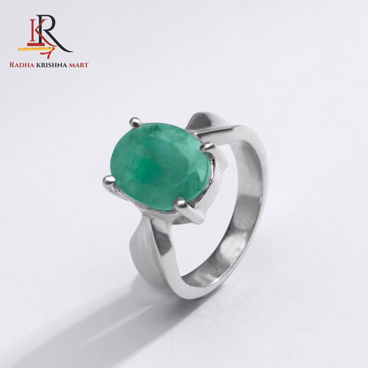 Emerlad (Panna) Gemstone Ring in 925 Silver