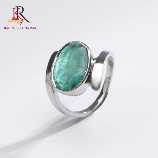Emerlad (Panna) Gemstone Ring in 925 Silver
