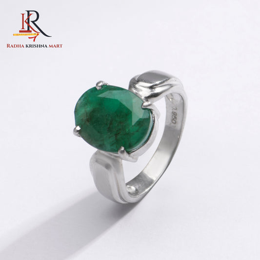 Emerlad (Panna) Gemstone Ring in 925 Silver