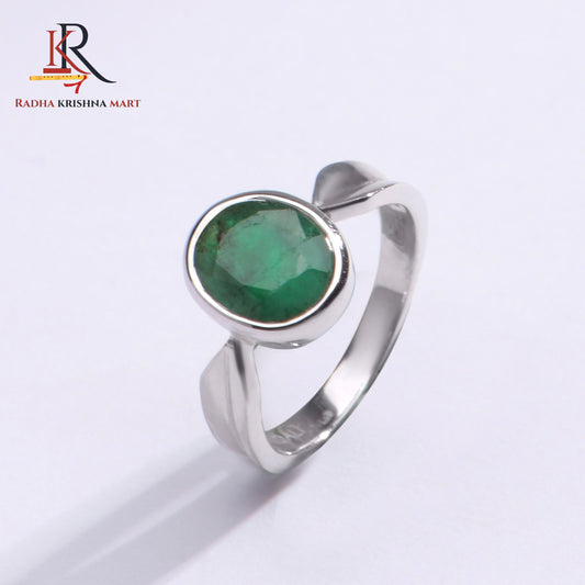Emerlad (Panna) Gemstone Ring in 925 Silver