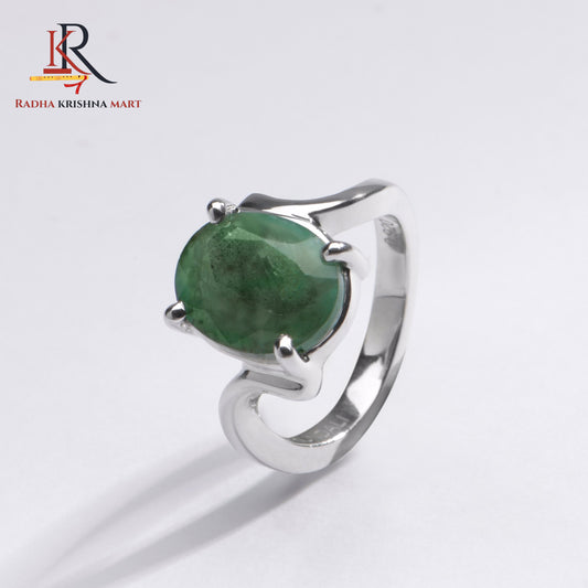 Emerlad (Panna) Gemstone Ring in 925 Silver