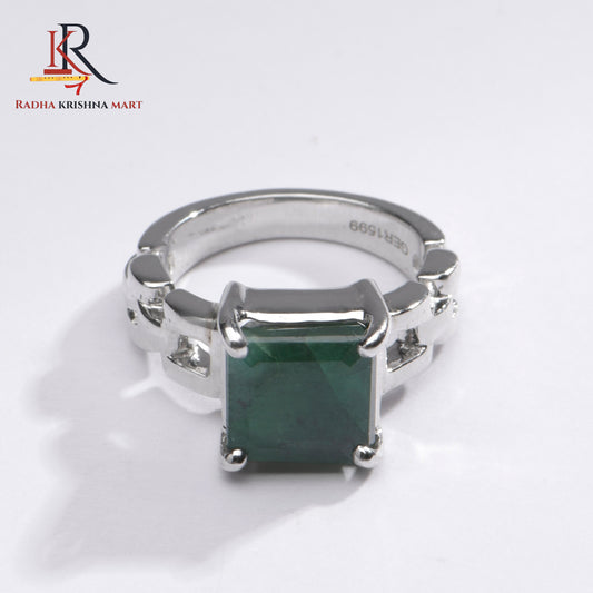 Emerlad (Panna) Gemstone Ring in 925 Silver