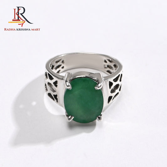 Emerlad (Panna) Gemstone Ring in 925 Silver