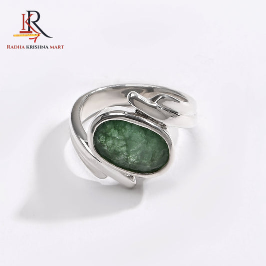 Emerlad (Panna) Gemstone Ring in 925 Silver