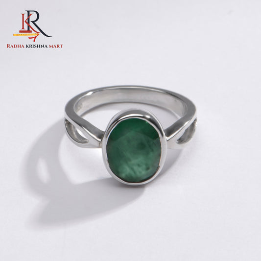 Emerlad (Panna) Gemstone Ring in 925 Silver