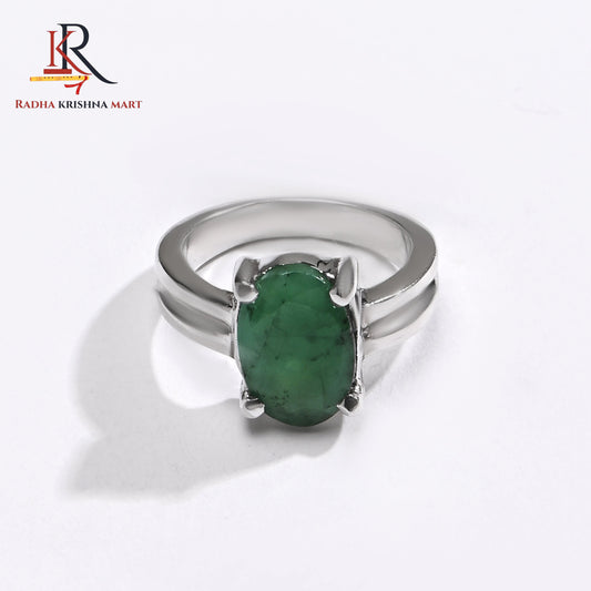 Emerlad (Panna) Gemstone Ring in 925 Silver