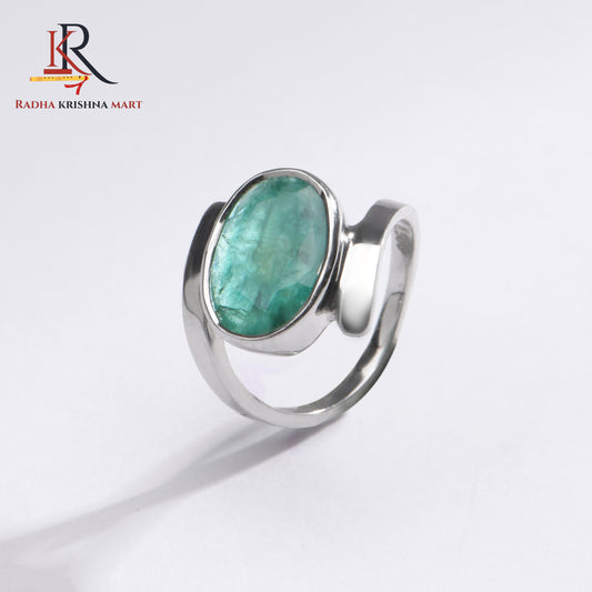 Emerlad (Panna) Gemstone Ring in 925 Silver