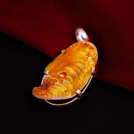 Shukra Mani Pendant - Abhimantrit & Certified