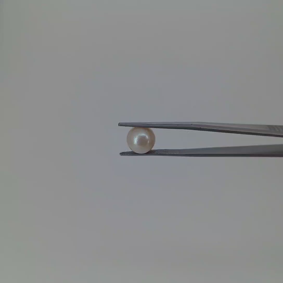 Pearl (Moti) South Sea