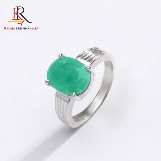 Emerlad (Panna) Gemstone Ring in 925 Silver