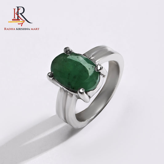 Emerlad (Panna) Gemstone Ring in 925 Silver