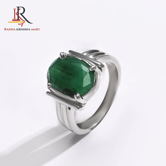 Emerlad (Panna) Gemstone Ring in 925 Silver
