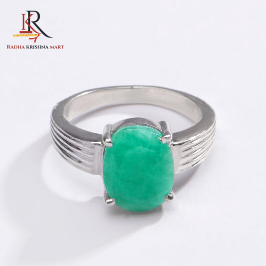 Emerlad (Panna) Gemstone Ring in 925 Silver
